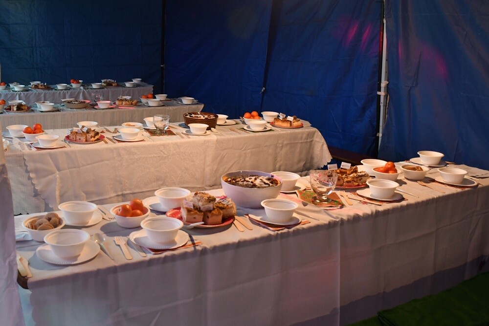 Spotkanie przy Kochłowickim Wigilijnym Stole, Wioska Mikołaja, alpaki i ubieranie choinki - za nami "Świąteczne Kochłowice". Przez cały weekend na mieszkańców Kochłowic czekała masa świątecznych atrakcji! 

fot. Jacek Knapik