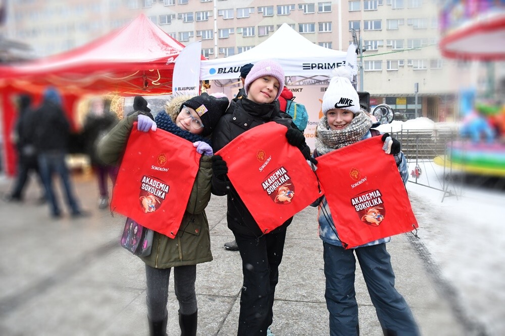 Wawel Truck i Świąteczny Konwój Radia Zet w Rudzie Śląskiej. / fot. Jacek Knapik