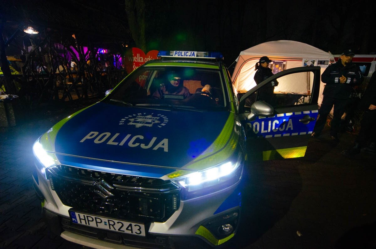 Światełko do Nieba w Rudzie Śląskiej – finał pełen emocji i nadziei. / fot. Marek Faber i FB 3 LO