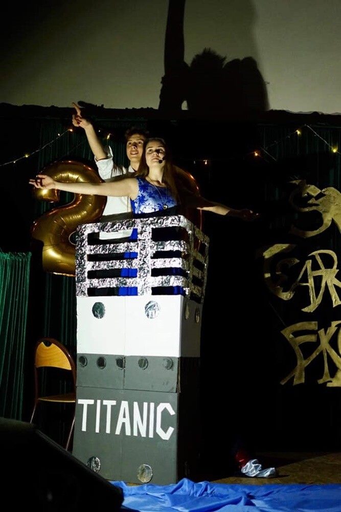 Święto Teatru w "Morcinku" podsumowane! Uczniowie szkoły już po raz kolejny popisali się niezwykłymi talentami aktorskimi i wokalnymi.