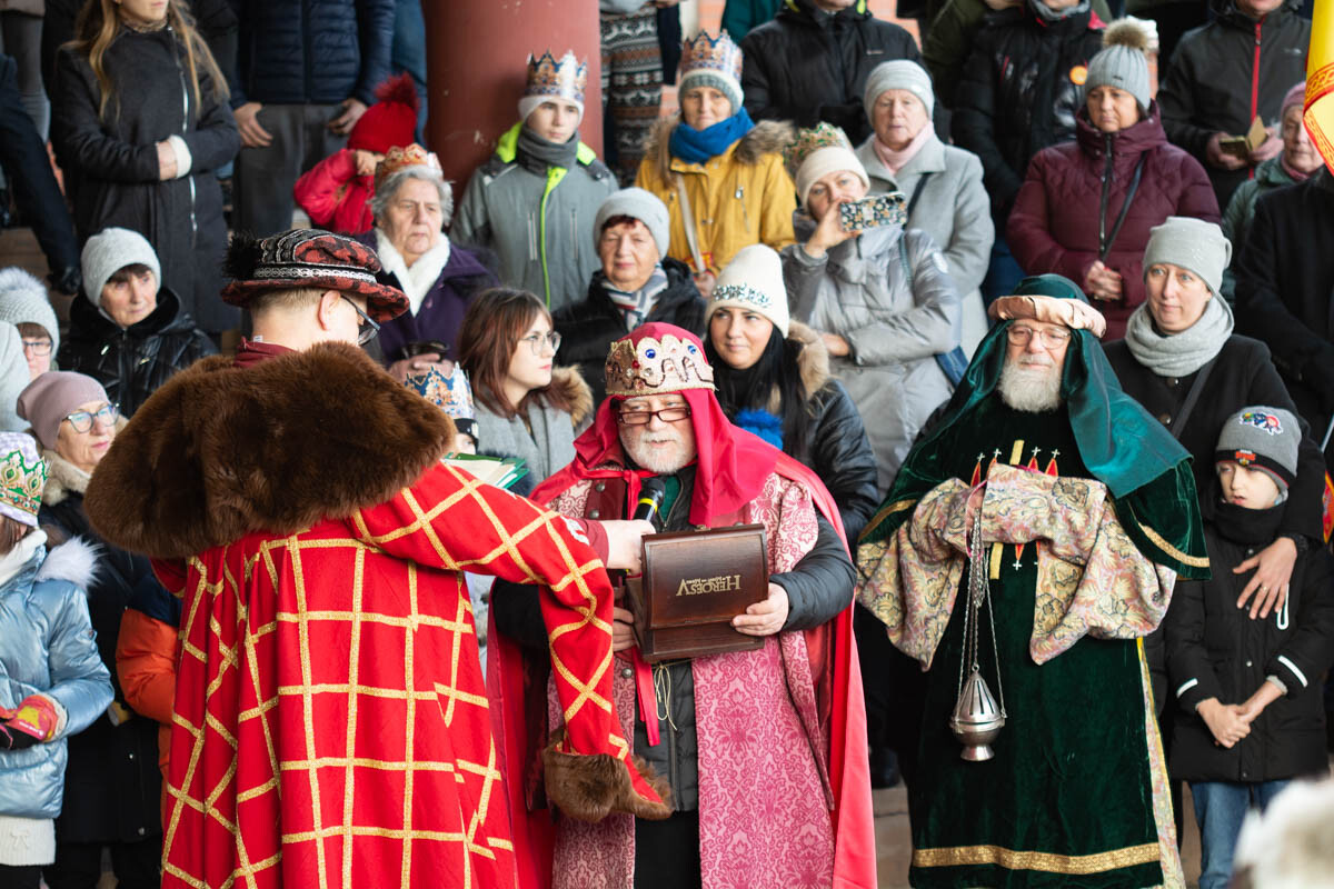 Orszak Trzech Króli przeszedł ulicami Rudy! / fot. Marek Faber