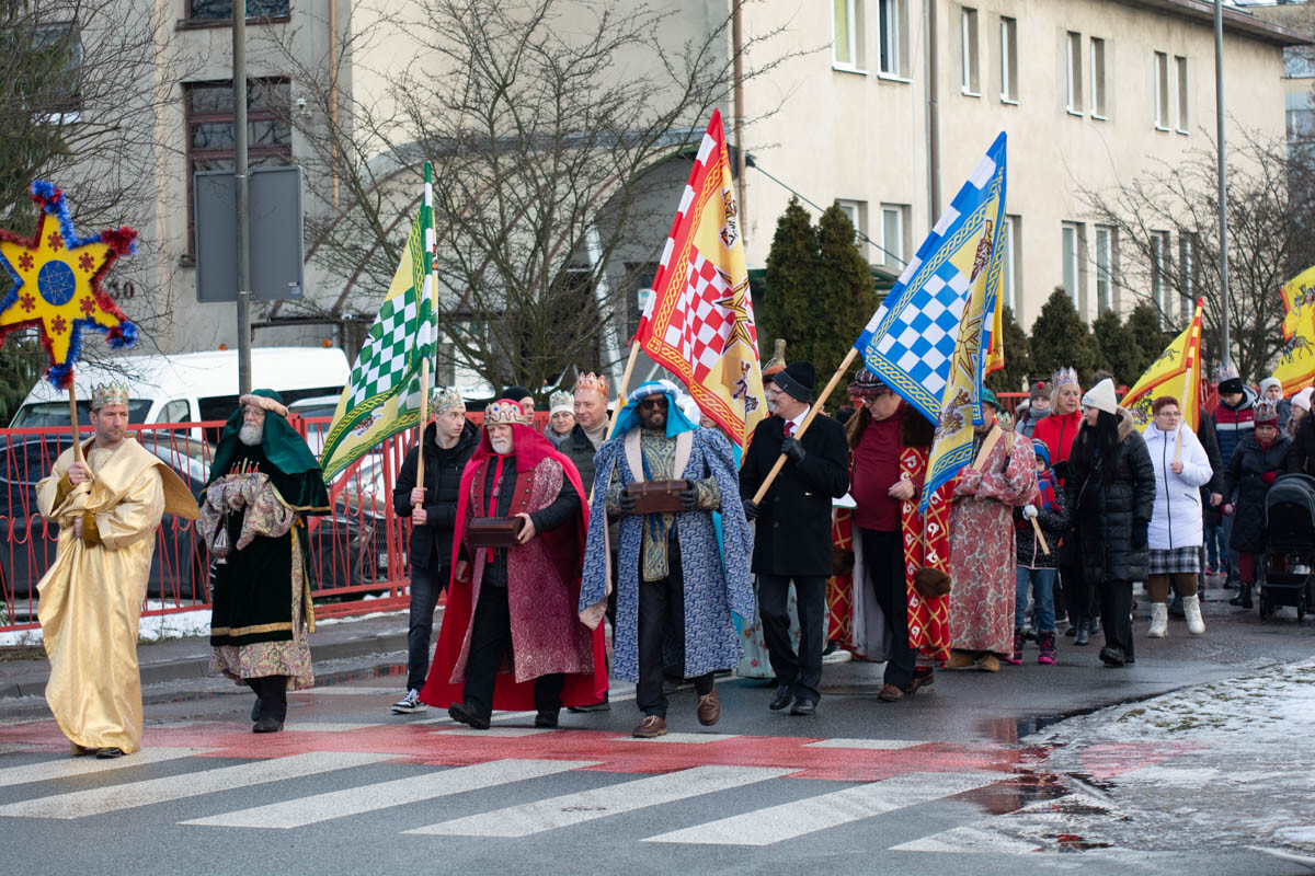 Orszak Trzech Króli przeszedł ulicami Rudy! / fot. Marek Faber