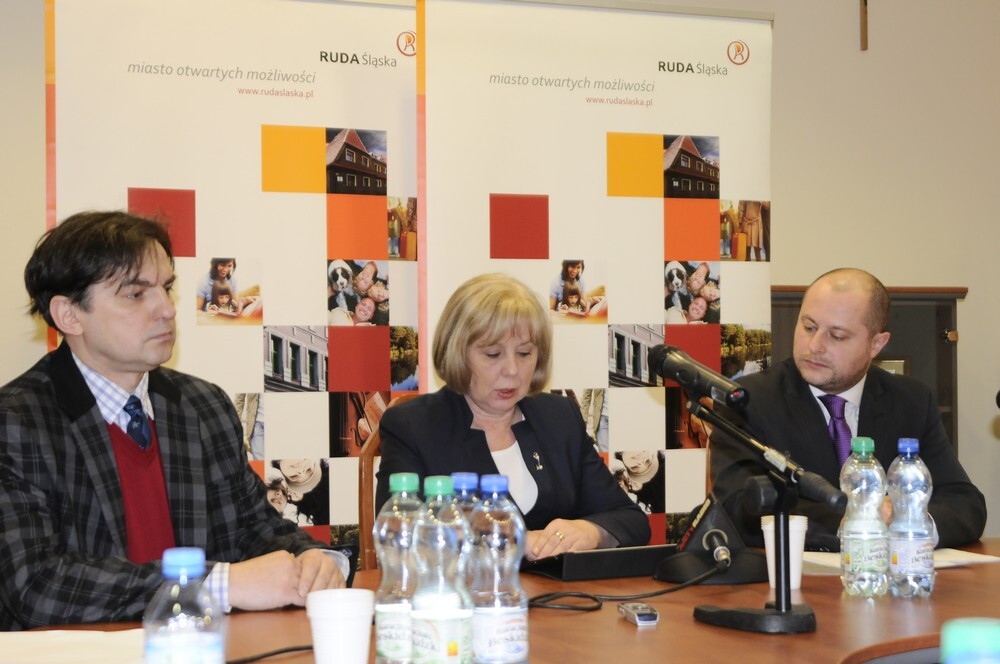 Sytuacja w mieście - argumenty Grupy Inicjatywnej oraz odpowiedzi prezydent Grażyny Dziedzic