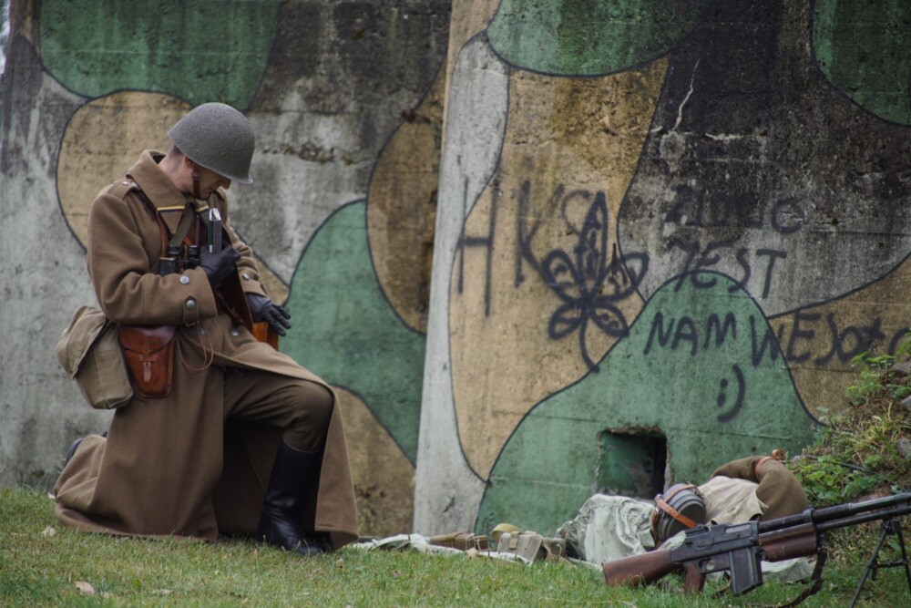 Dzisiaj w Rudzie Śląskiej odbyła się wyjątkowa impreza zorganizowana przez  Muzeum Miejskie im. Maksymiliana Chroboka w Rudzie Śląskiej - "Szańce Pamięci – Punkt Oporu Wzgórze 319”.