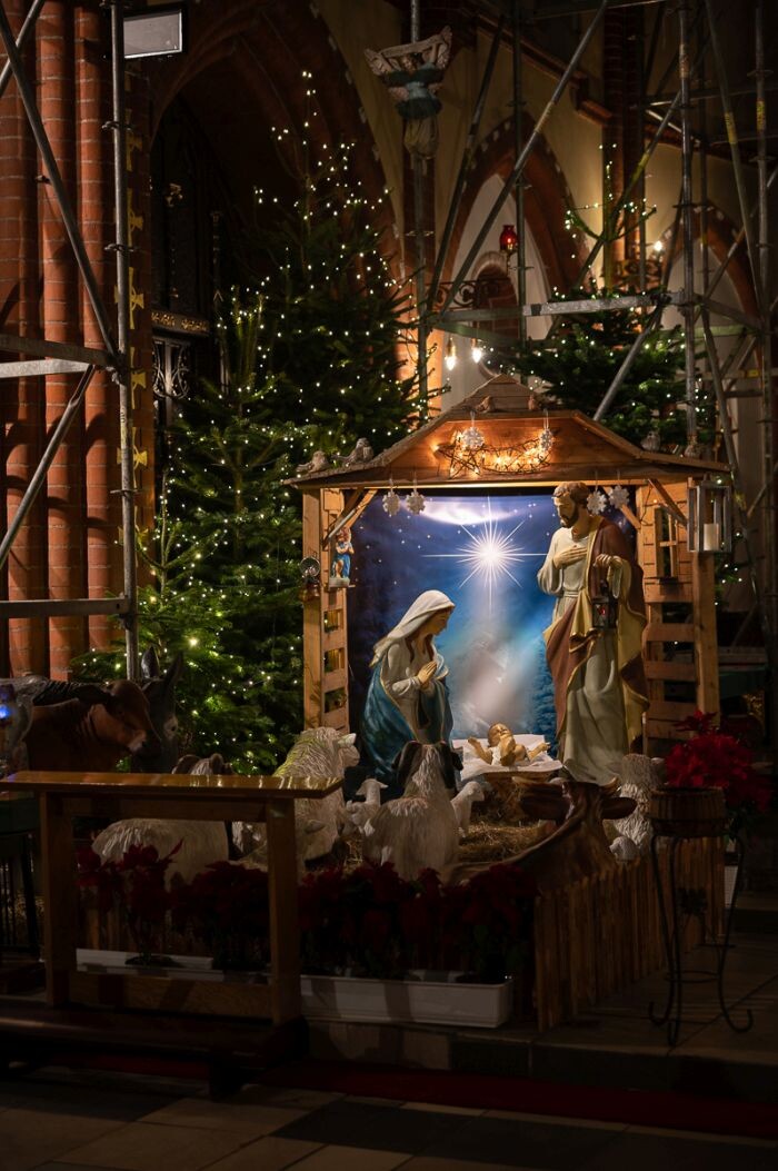 Stajenka bożonarodzeniowa w parafii św. Wawrzyńca i św. Antoniego w Wirku/fot. Magdalena Ruda