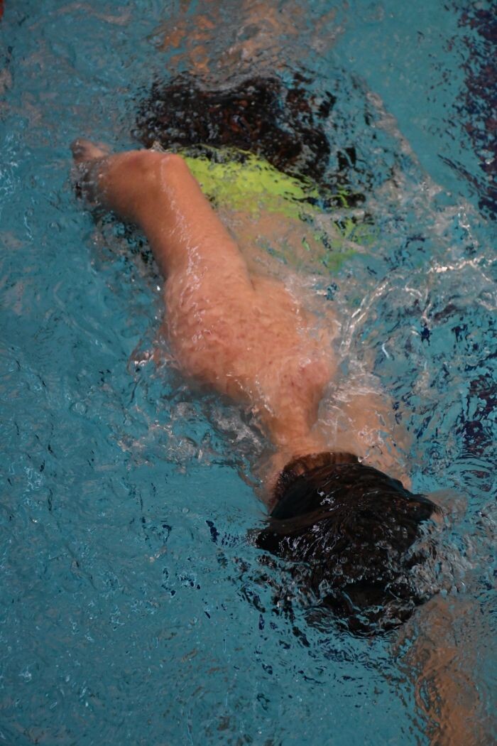 Sztafeta pływacka WOŚP. / fot. Jacek Knapik