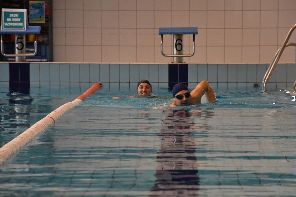 Sztafeta pływacka WOŚP. / fot. Jacek Knapik