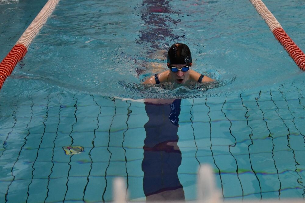 Sztafeta pływacka WOŚP. / fot. Jacek Knapik