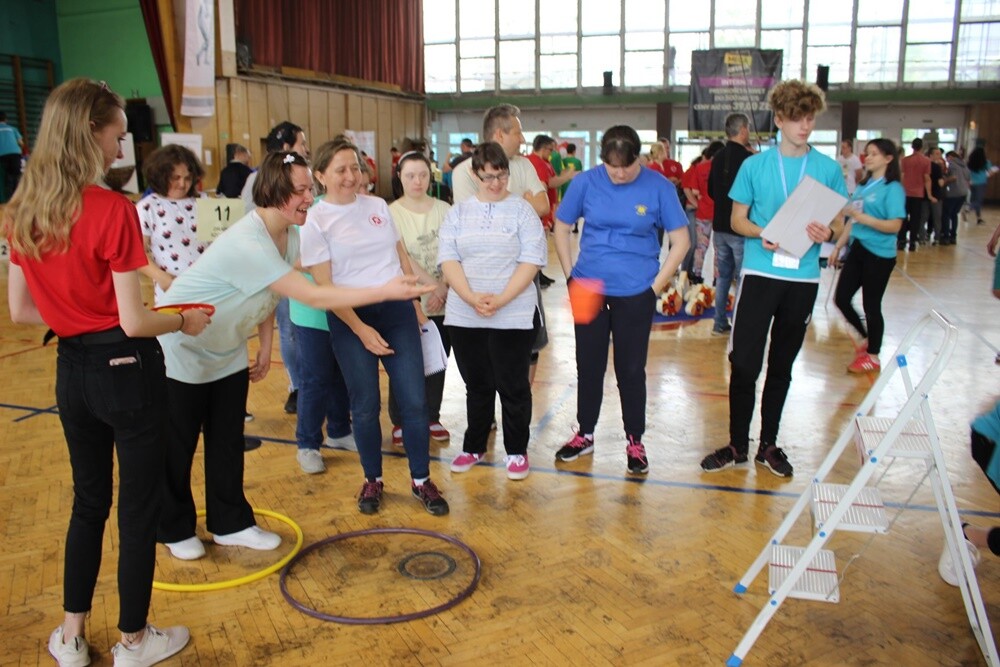 Olimpiada Radości – spartakiada dzieci i młodzieży niepełnosprawnej jest punktem kulminacyjnym trwającego w mieście Tygodnia Godności Osób Niepełnosprawnych.