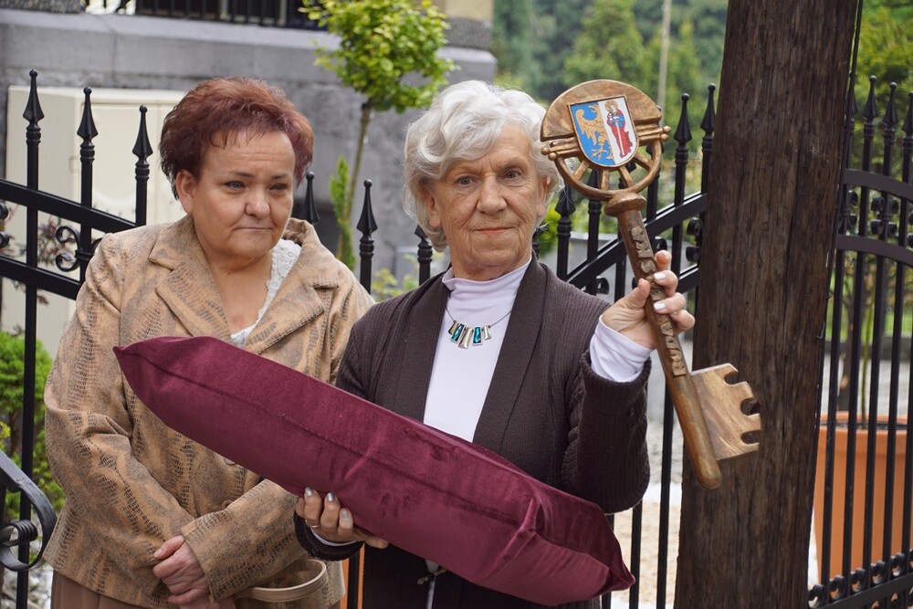 Dzisiaj klucze do Rudy Śląskiej znalazły się w posiadaniu osób niepełnosprawnych. Już po raz szesnasty w naszym mieście uroczyście zainaugurowano w ten sposób Tydzień Godności Osób Niepełnosprawnych.