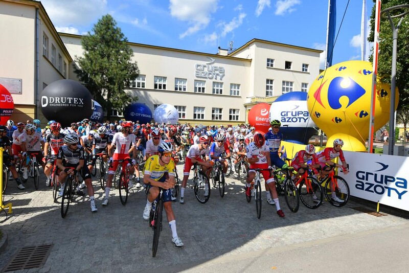Tour de Pologne 2021: Joao Almeida wygrywa czwarty etap! Michał Kwiatkowski w czołówce