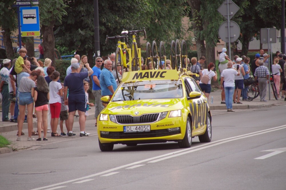 Dzisiaj przez Rudę Śląską przejechał jeden z największych światowych wyścigów kolarskich - Tour de Pologne. Nasze miasto znalazło się na trasie III etapu, wiodącego ze Stadionu Śląskiego do Zabrza. Mieszkańcy tłumnie kibicowali kolarzom. Niestety wyścig zakończył się tragicznie.