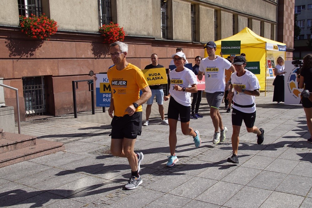 Kandydat na prezydenta miasta Rudy Śląskiej - Krzysztof Mejer ogłosił kolejny etap swojej kampanii wyborczej. W ramach akcji "Tour de Ruda Śląska" kandydat odwiedzi wszystkie dzielnice naszego miasta.