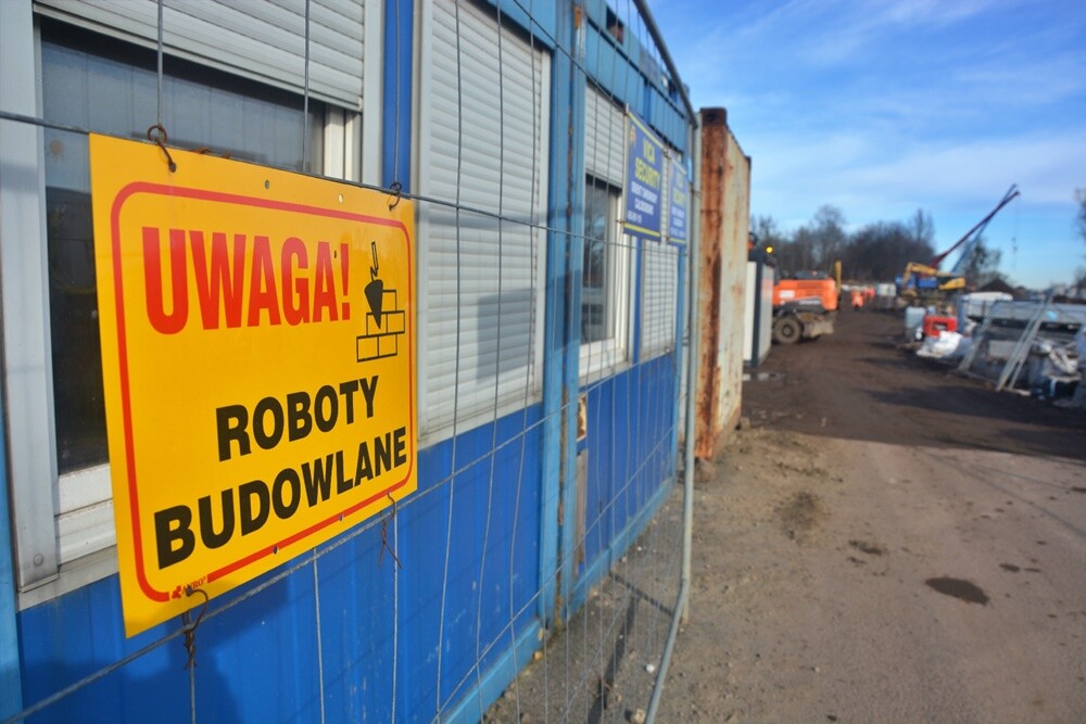 Dzięki sprzyjającym warunkom pogodowym prace przy budowie pierwszego odcinka trasy N-S na północ od DTŚ / fot. Jacek Knapik.