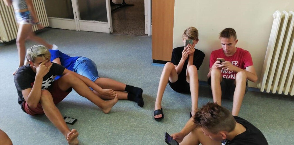 Trzy grupy młodzieżowe SPR Grunwald Ruda Śląska wyruszyły we wtorek wieczoren do Serbii do Smadereva, aby wziąć udział w międzynarodowym turnieju Trofej Cup.