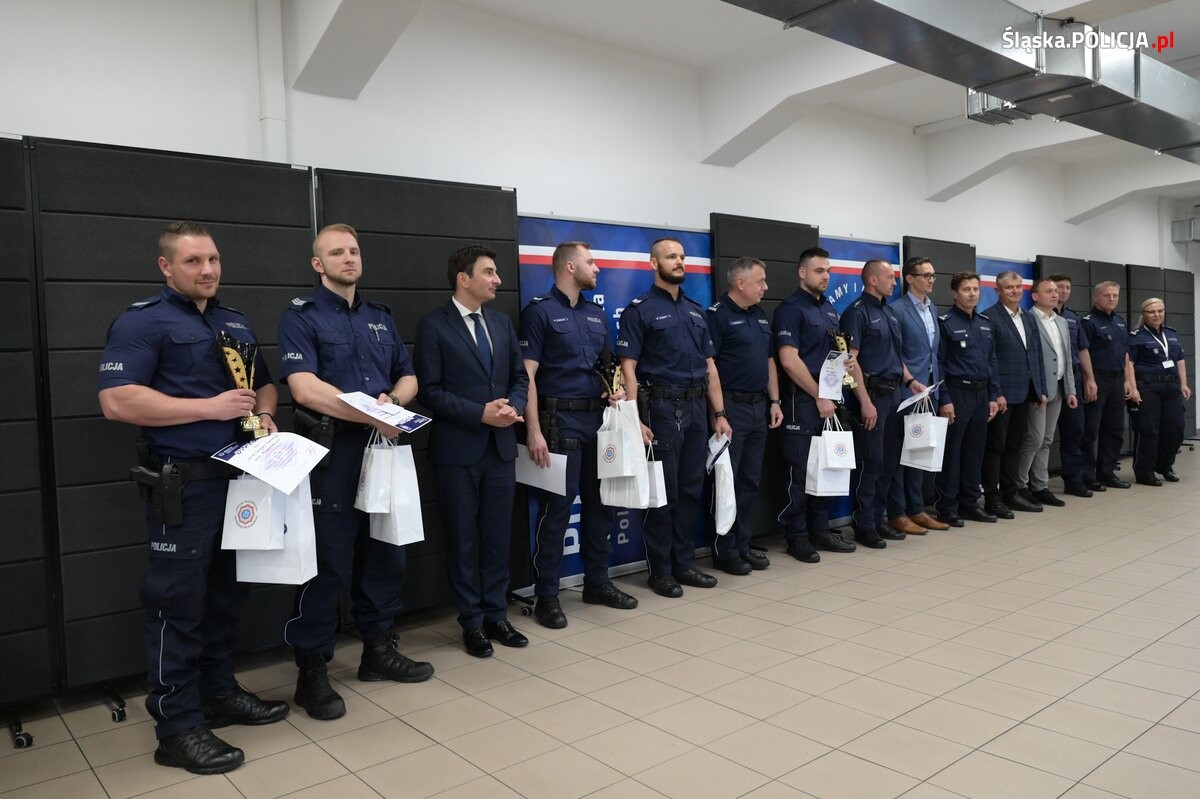 Zakończyły się wojewódzkie eliminacje do Ogólnopolskich Zawodów Policjantów Prewencji Turniej Par Patrolowych "Patrol Roku 2024" / fot. KMP Ruda Śląska
