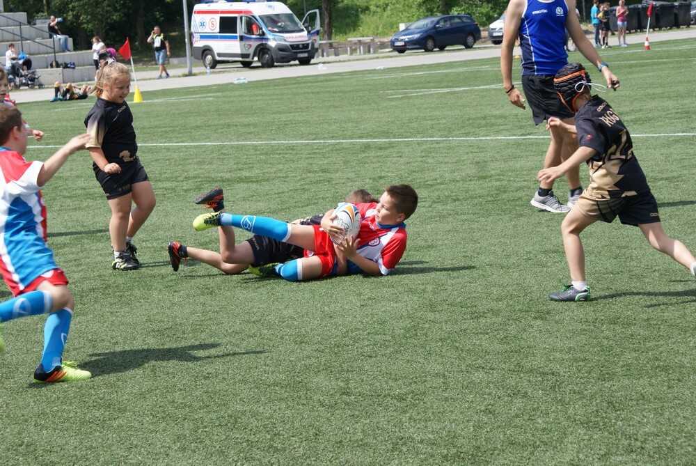 W sobotę na Burloch Arena rozgrywał się turniej rugby w czterech kategoriach wiekowych: mikrus U9, mini żak U11, żak U12 i młodzik U14.