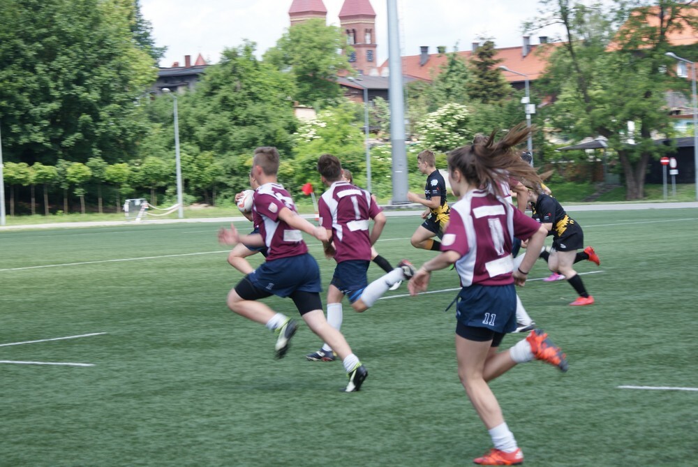 W sobotę na Burloch Arena rozgrywał się turniej rugby w czterech kategoriach wiekowych: mikrus U9, mini żak U11, żak U12 i młodzik U14.
