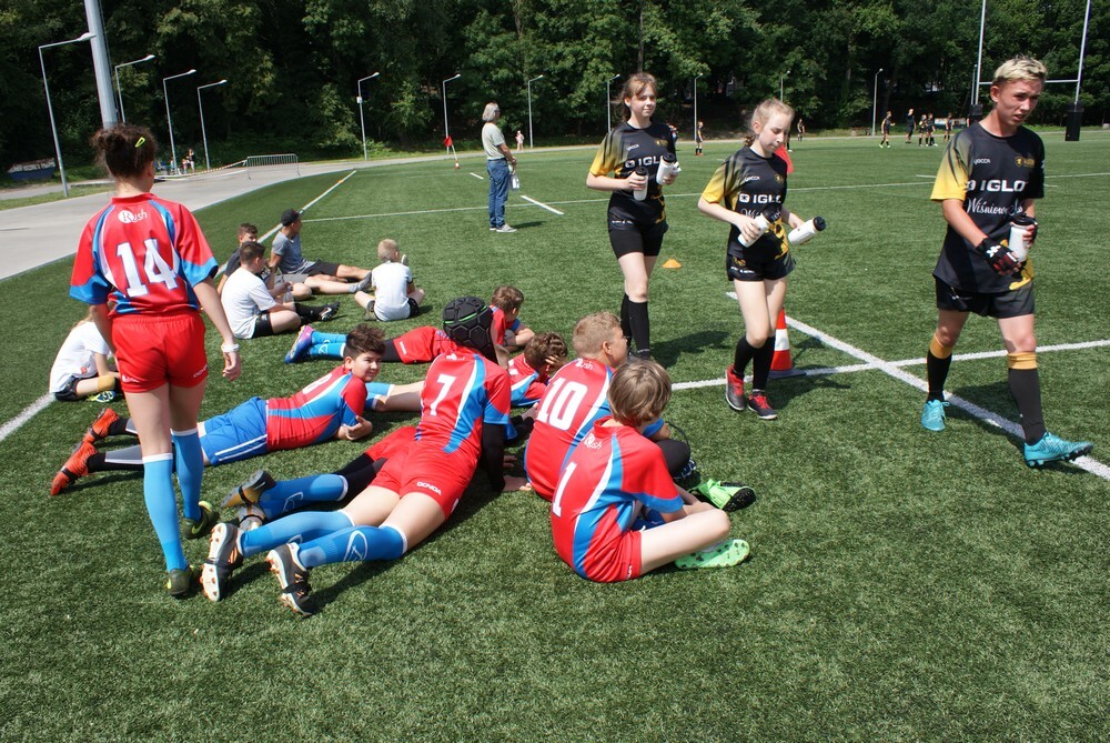 W sobotę na Burloch Arena rozgrywał się turniej rugby w czterech kategoriach wiekowych: mikrus U9, mini żak U11, żak U12 i młodzik U14.