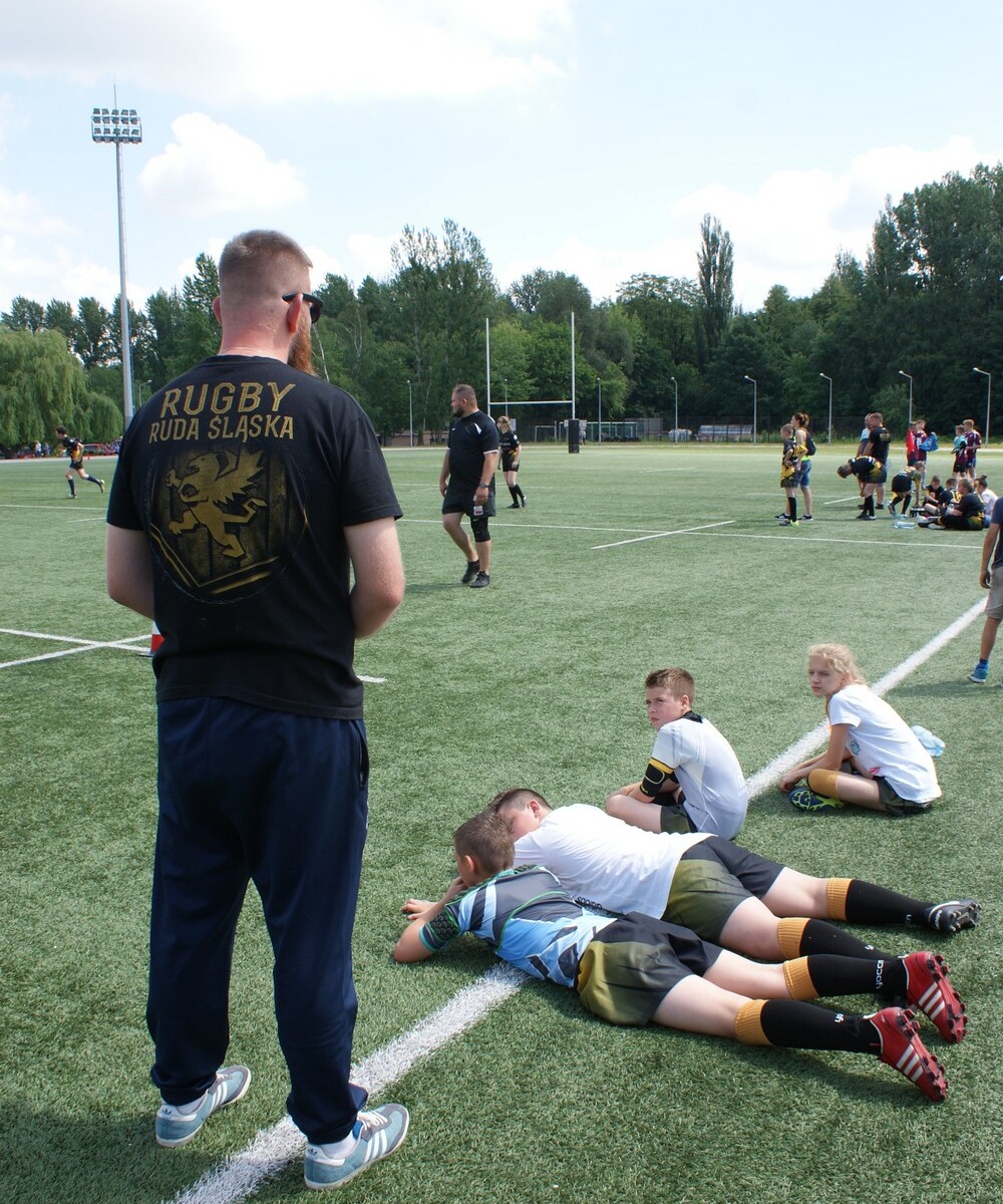 W sobotę na Burloch Arena rozgrywał się turniej rugby w czterech kategoriach wiekowych: mikrus U9, mini żak U11, żak U12 i młodzik U14.