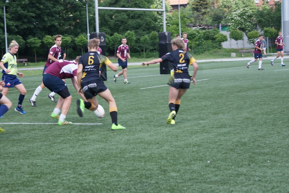 W sobotę na Burloch Arena rozgrywał się turniej rugby w czterech kategoriach wiekowych: mikrus U9, mini żak U11, żak U12 i młodzik U14.