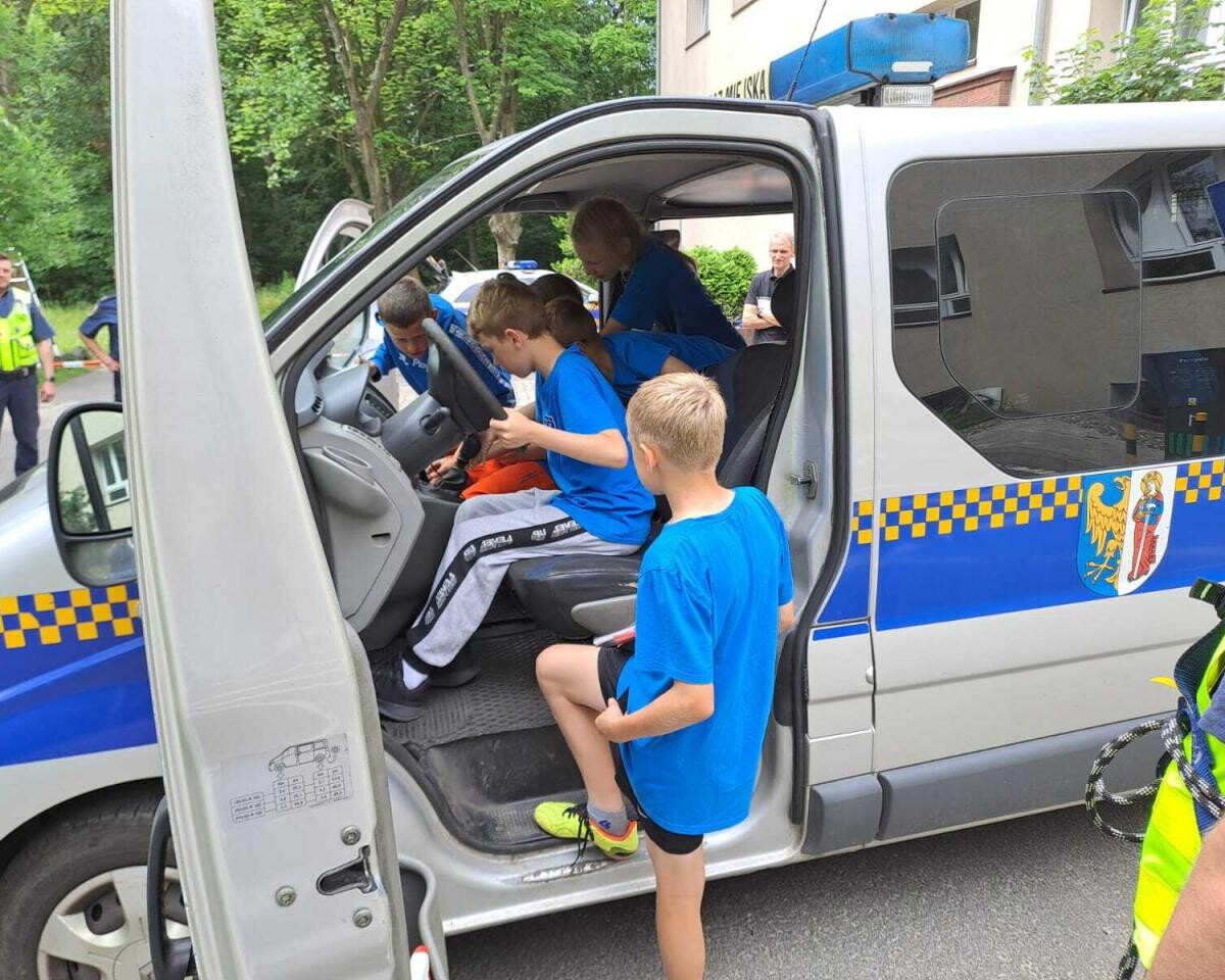 11 czerwca w siedzibie Straży Miejskiej odbyło się spotkanie z uczniami Szkoły Podstawowej nr 4 im. Józefa Lompy / fot. UM Ruda Śląska