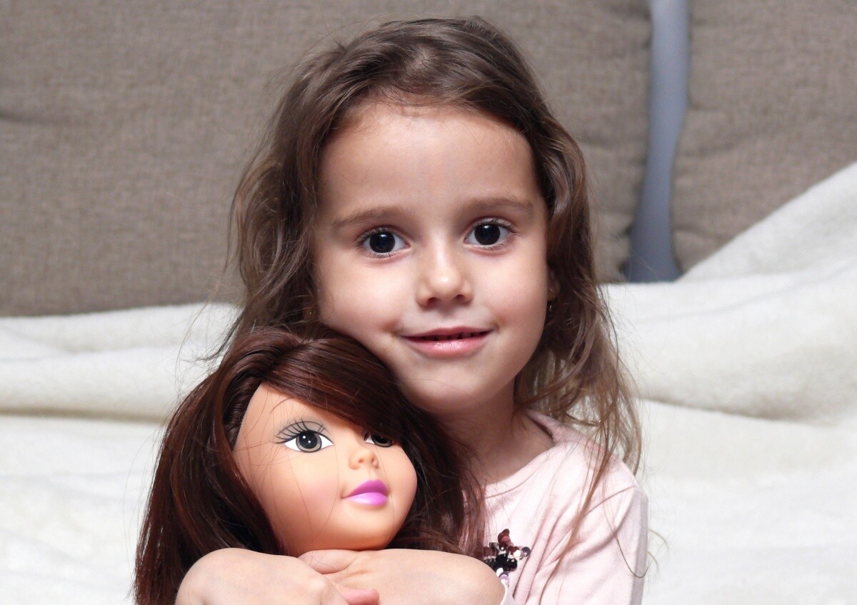 Karolina lat 4
dzielnica: Wirek