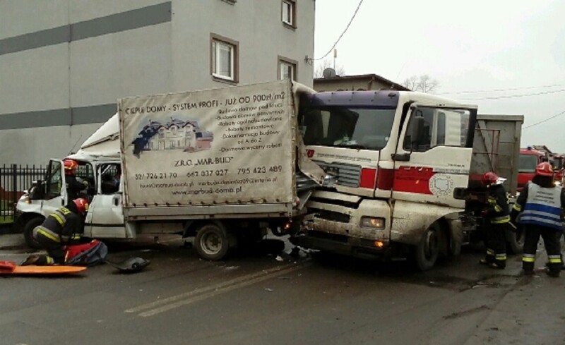 Uwaga kierowcy! Wypadek na wysokości Parku Pamięci