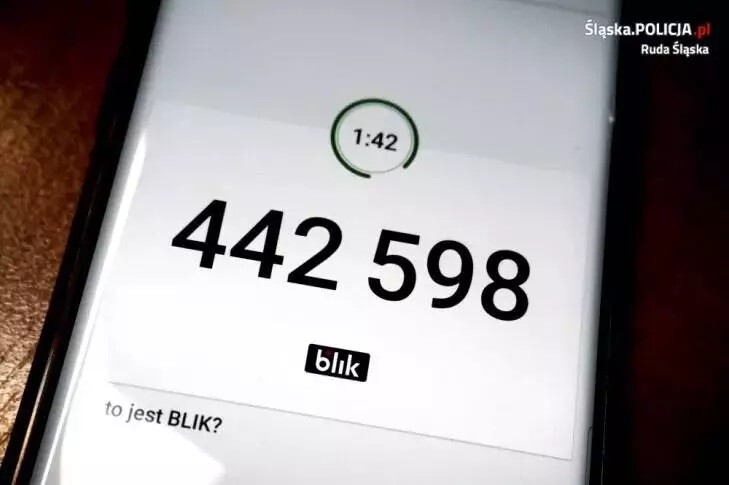 Uwaga na oszustwa BLIK! Rudzianka straciła ponad 15 000 złotych