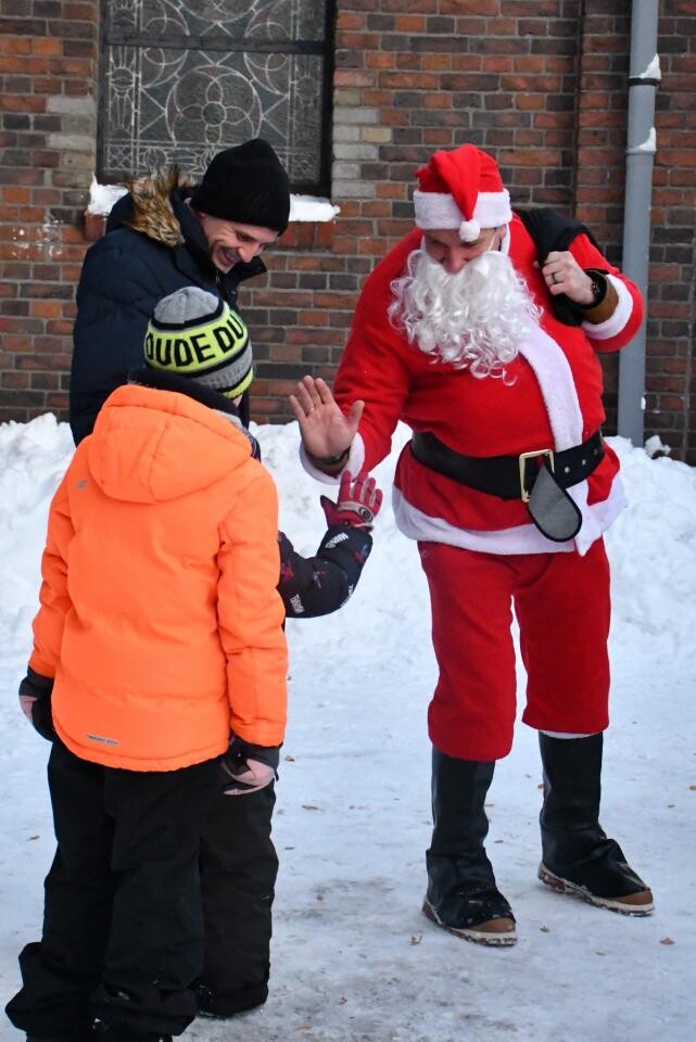 V Jarmark Bożonarodzeniowy przy kościele pw. Matki Bożej Różańcowej / fot. Jacek D. Knapik