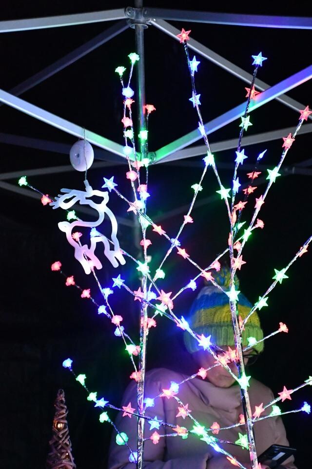 V Jarmark Bożonarodzeniowy przy kościele pw. Matki Bożej Różańcowej / fot. Jacek D. Knapik