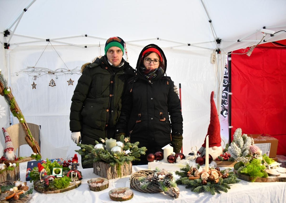V Jarmark Bożonarodzeniowy przy kościele pw. Matki Bożej Różańcowej / fot. Jacek D. Knapik