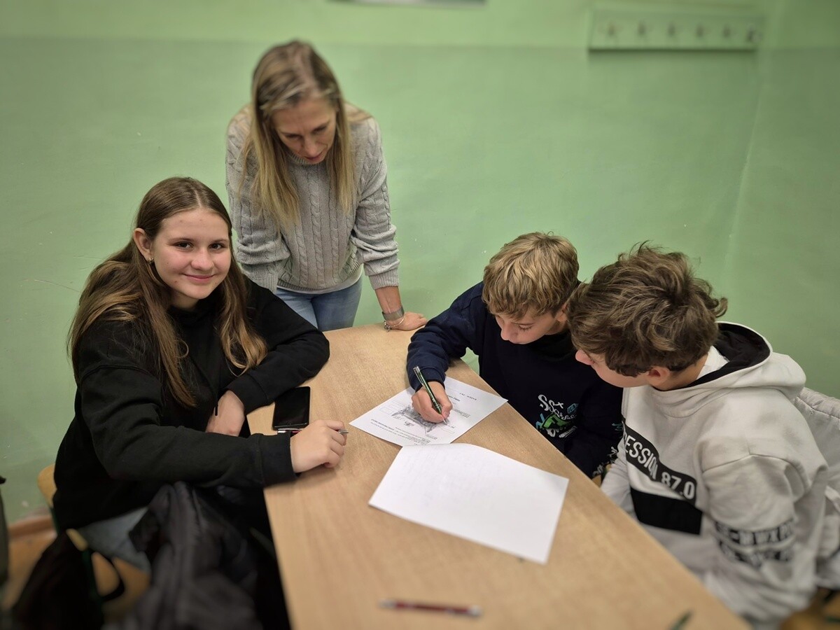 V Szkolny Rajd Szlakiem Powstańców Śląskich. / fot. mat. szkolne