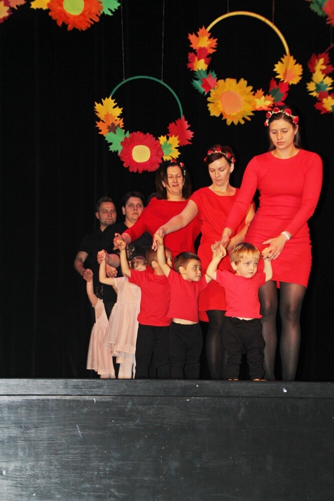 We wtorek odbył się VII Festiwalu Twórczości Artystycznej Osób Niepełnosprawnych „Jesienne Klimaty”, w którym wzięło udział ponad 120 artystów. Młodzi wykonawcy zaprezentowali na scenie Miejskiego Centrum Kultury im. Henryka Bisty swoje wyjątkowe talenty.