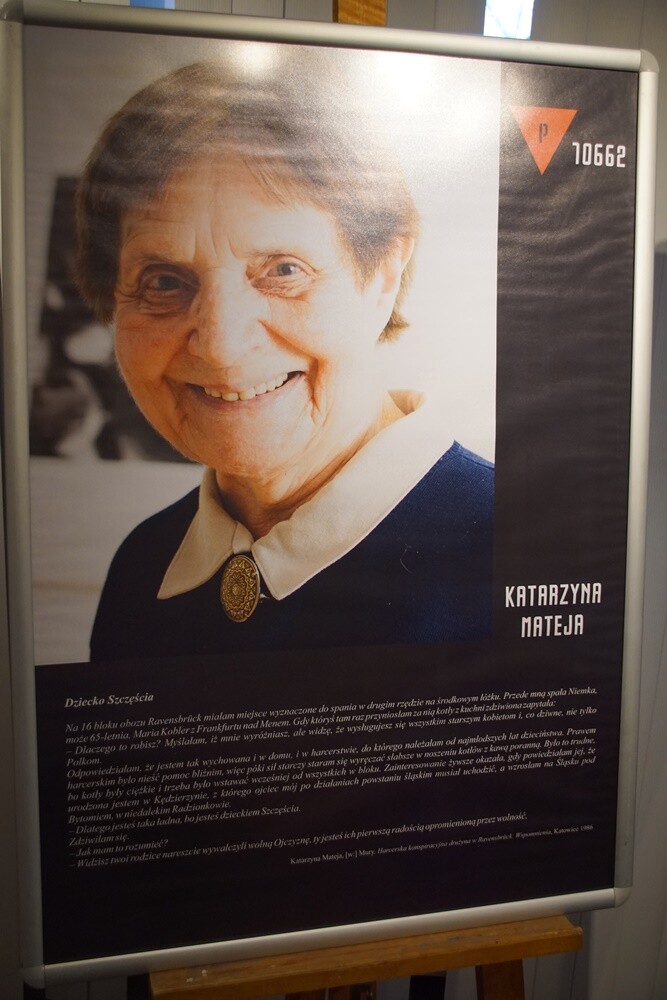 W Miejskim Centrum Kultury odbyła się czwarta edycja Ogólnopolskiego Konkursu Recytatorskiego "W kręgu poezji i prozy lagrowej więźniarek KL Ravensbr�źck". Gośćmi honorowymi wydarzenia są byłe więźniarki obozu.