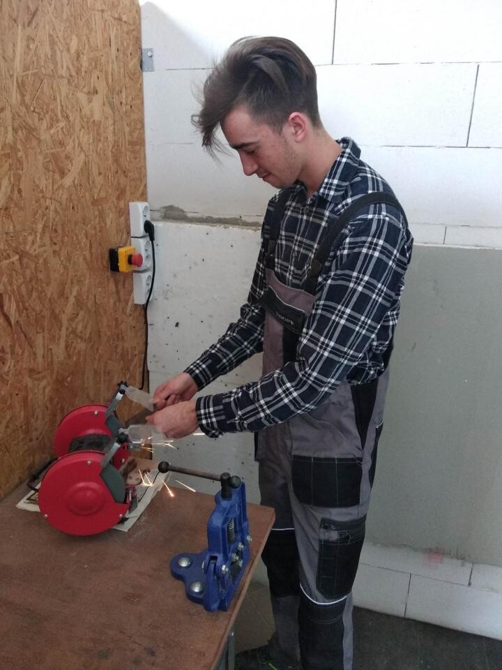 "Zaplanuj swoją przyszłość na 6!" - pod takim hasłem odbyły się w Zespole Szkół nr 6 im. M. Kopernika warsztaty naukowe online skierowane do uczniów ósmych SP nr 13.