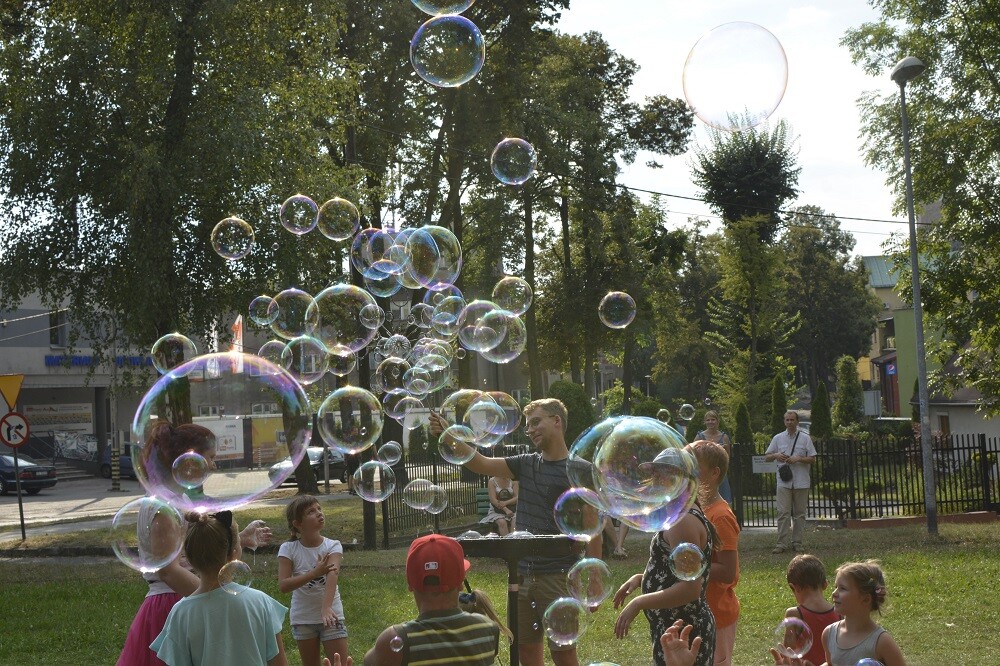 Mieszkańcy Kochłowic w ubiegły weekend postawili na zabawę. Stowarzyszenie „Lepsze Kochłowice. Lepsza Ruda Śląska” zorganizowało na plantach trzy ciekawe imprezy.