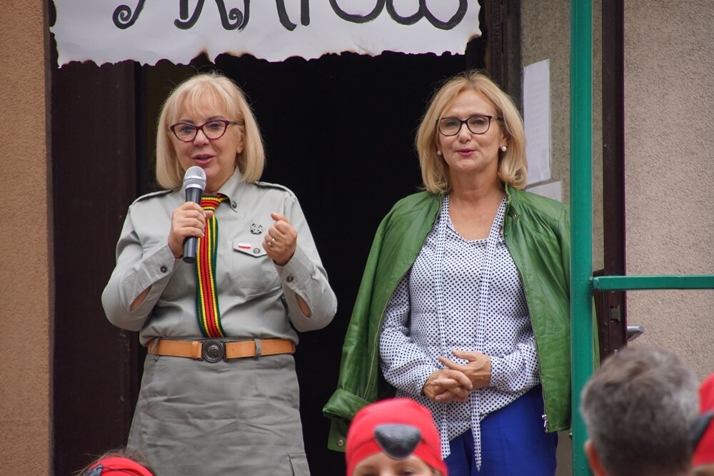 Wspólna zabawa, harcerskie przyśpiewki, wielkie ognisko i piraci – to tylko niektóre atrakcje, jakie czekały na podopiecznych Ośrodka Adaptacyjnego dla Dzieci Niepełnosprawnych w Bykowinie. Na terenie placówki odbył się już ósmy "Wieczór Harcerski”, który zgromadził dzieciaki, ich rodziców oraz przyjaciół.