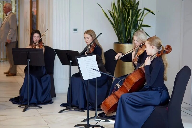 Prezydent Waldemar Socha uhonorował jubilatów obchodzących 50., 60., 65. i 70. rocznicę ślubu / fot. UM Żory