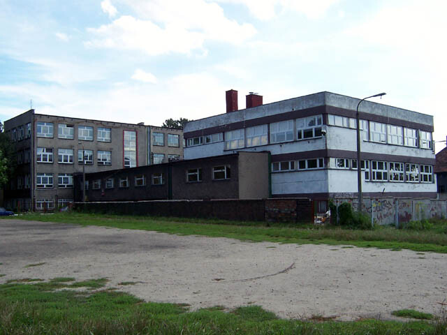 Wirek - Zespół Szkół Ponadgimnazjalnych nr 6 - ul. Kałusa