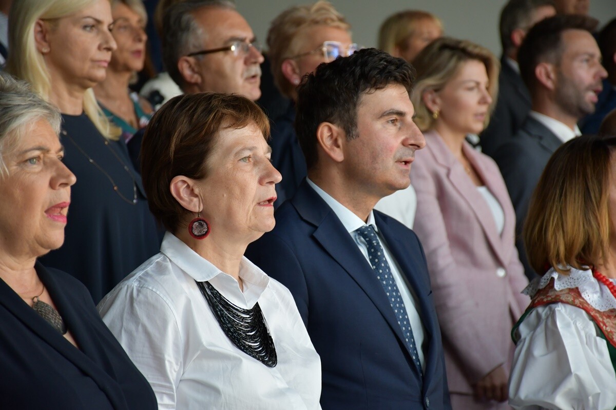 Wojewódzkie rozpoczęcie roku szkolnego w Szkole Podstawowej nr 17 w Rudzie Śląskiej.