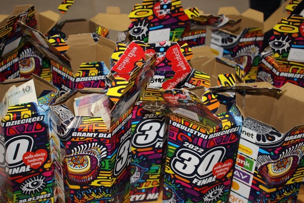 W ubiegłą niedzielę po raz 30. zagrała Wielka Orkiestra Świątecznej Pomocy. Z samych puszek rudzkie sztaby zebrały 195 277 złotych i 152 euro.