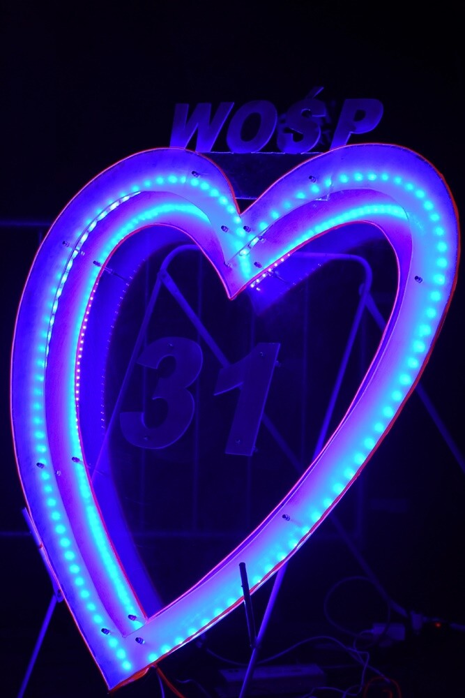 W Rudzie Śląskiej na ulice miasta wyruszyło około 450 wolontariuszy, aby zebrać fundusze, które przeznaczone zostaną na zakup sprzętu do walki z sepsą.

fot. Jacek Knapik / Sztaby WOŚP w Rudzie Śląskiej