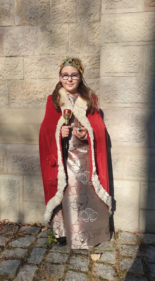 Najmłodsi mieszkańcy Kochłowic wyjątkowo uczcili uroczystość Wszystkich Świętych. Dzieci przebrały się za swoich ulubionych świętych i błogosławionych!

fot. FB Parafii Trójcy Przenajświętszej