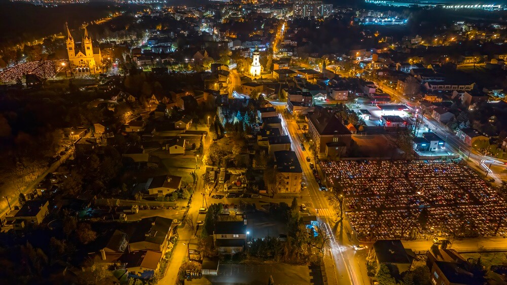 Wszystkich Świętych. / fot. Krzysztof Faber - DronRuda