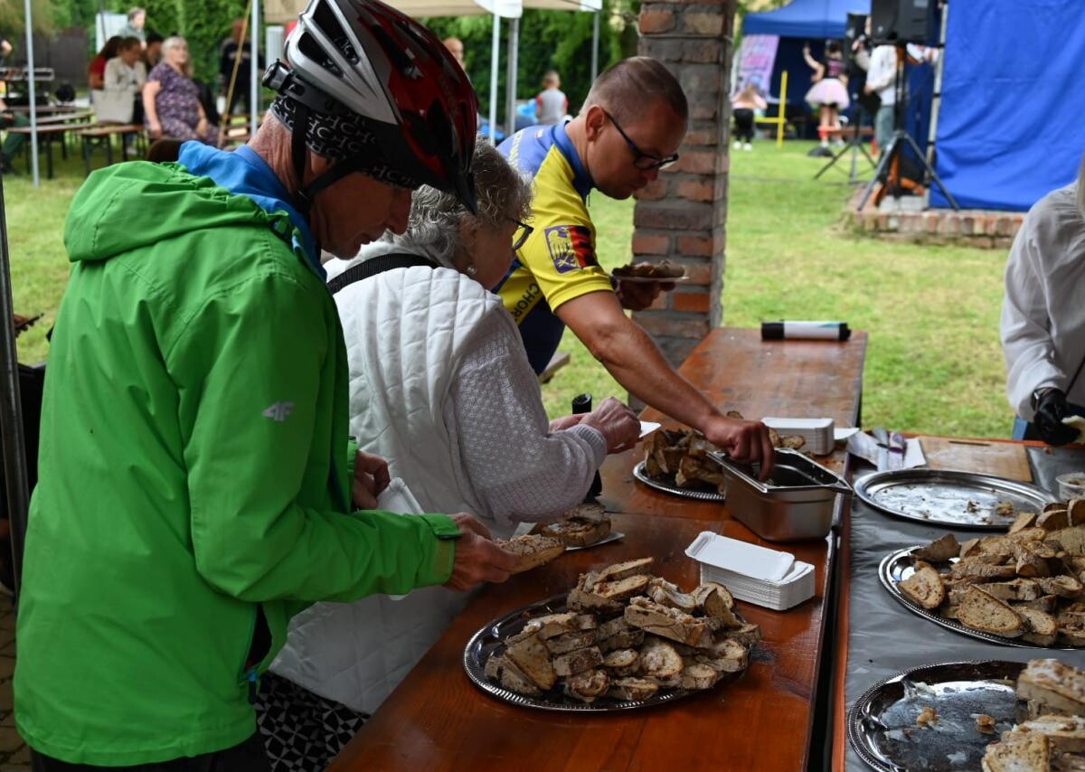 Święto Metropolii w Rudzie Śląskiej. Za nami wycieczka rowerowa i piknik przy piekaroku / fot. UM Ruda Śląska FB