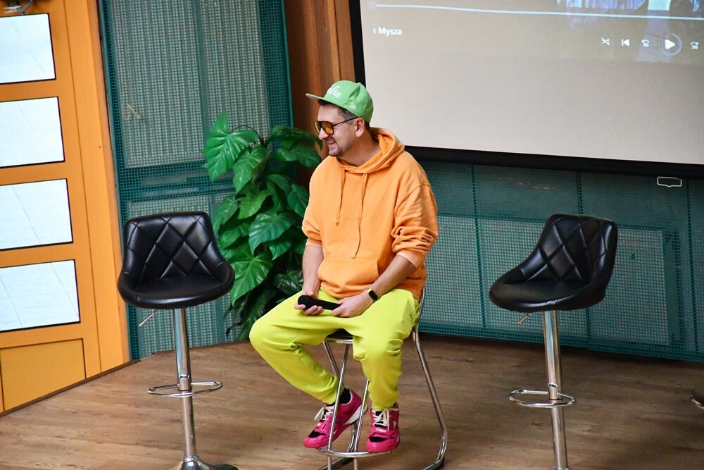 Wykład o hejcie, tolerancji i pasji w III LO.