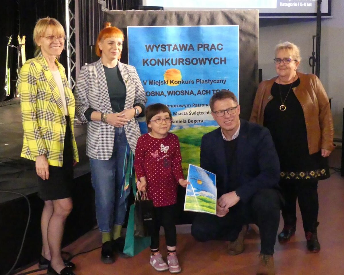Rozdano nagrody w konkursie plastycznym "Wiosna, Wiosna, ach to Ty" [ZDJĘCIA] / fot. MDK Świętochłowice FB
