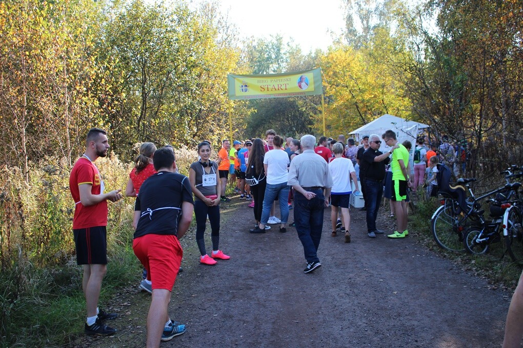 W Bykowinie odbył się X Bieg Pabieski. Jego dorośli uczestnicy mogli pokonać ok. 4-kilometrową pętlę pomiędzy Bykowiną i Kochłowicami.