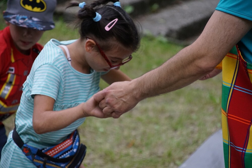 Moc atrakcji czekała wczoraj na uczestników XI Festynu Rodzin Zastępczych, który zorganizowany został w ogrodach Miejskiego Centrum Kultury im. Henryka Bisty.